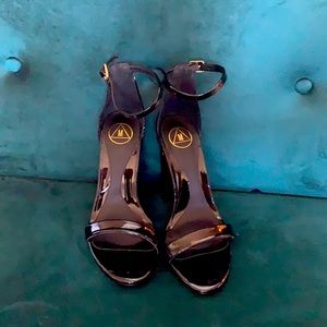 Black shiny peep toe heels